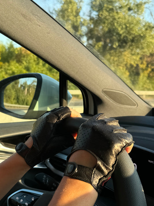 Fingerless Driving Gloves Black Leather for Ladies