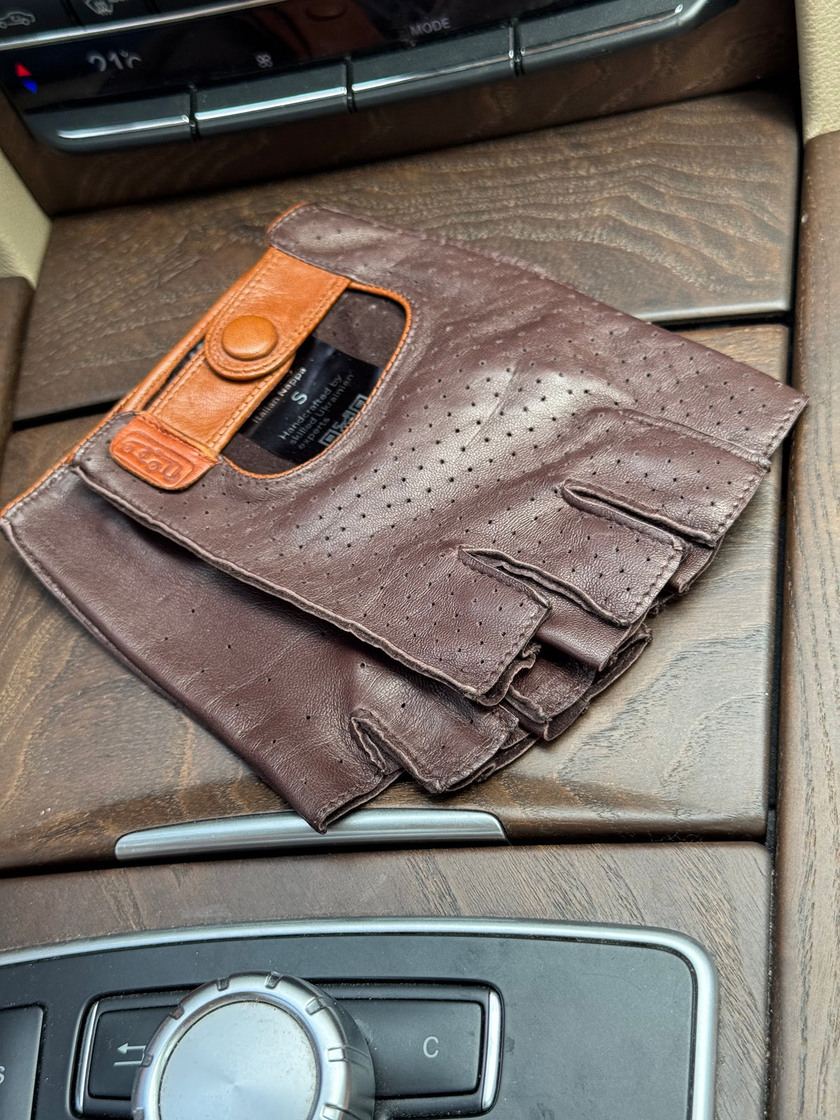 Women's Driving Gloves
